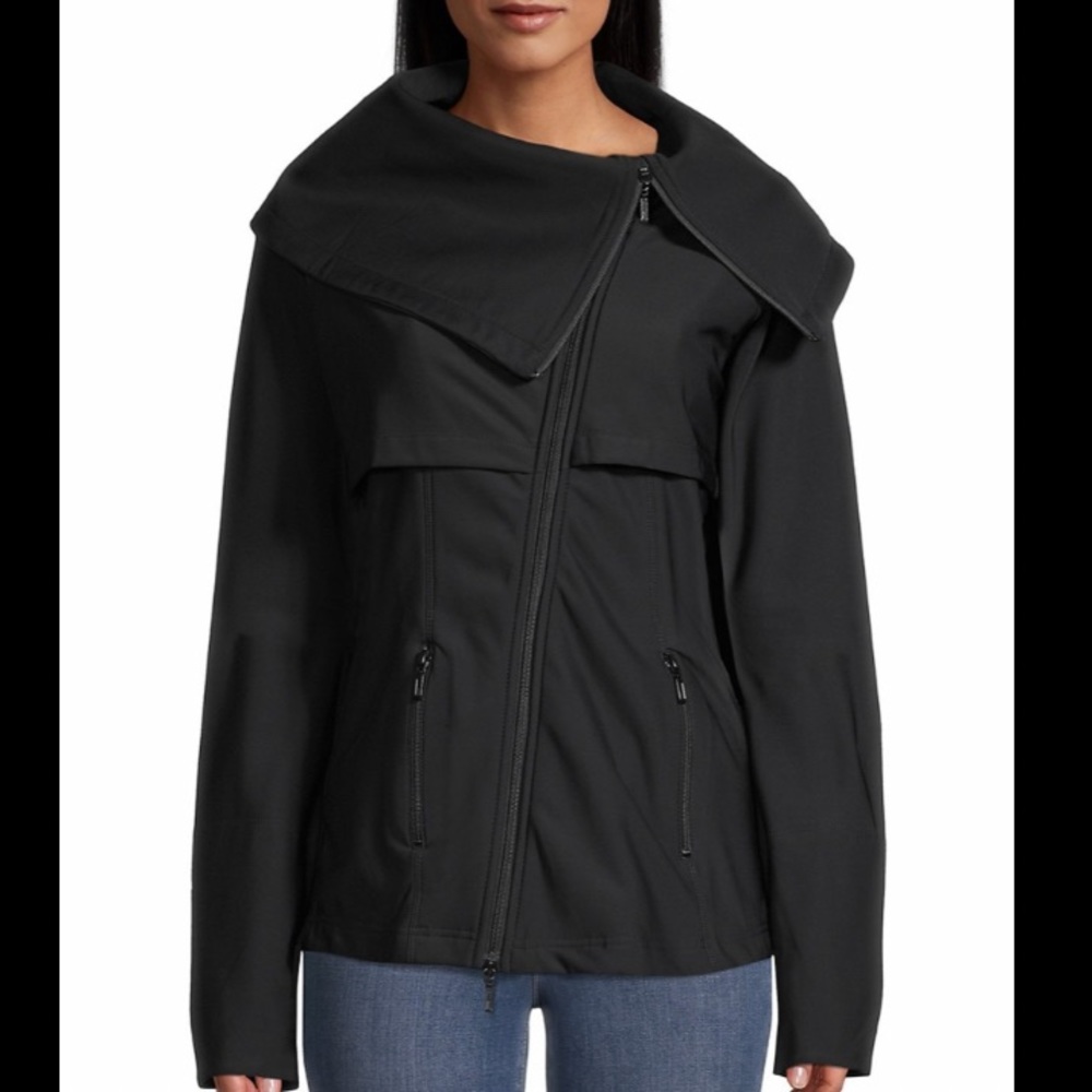 NWOT Anatomie- Lugano Assymmetrical Zip Front Jacket Black